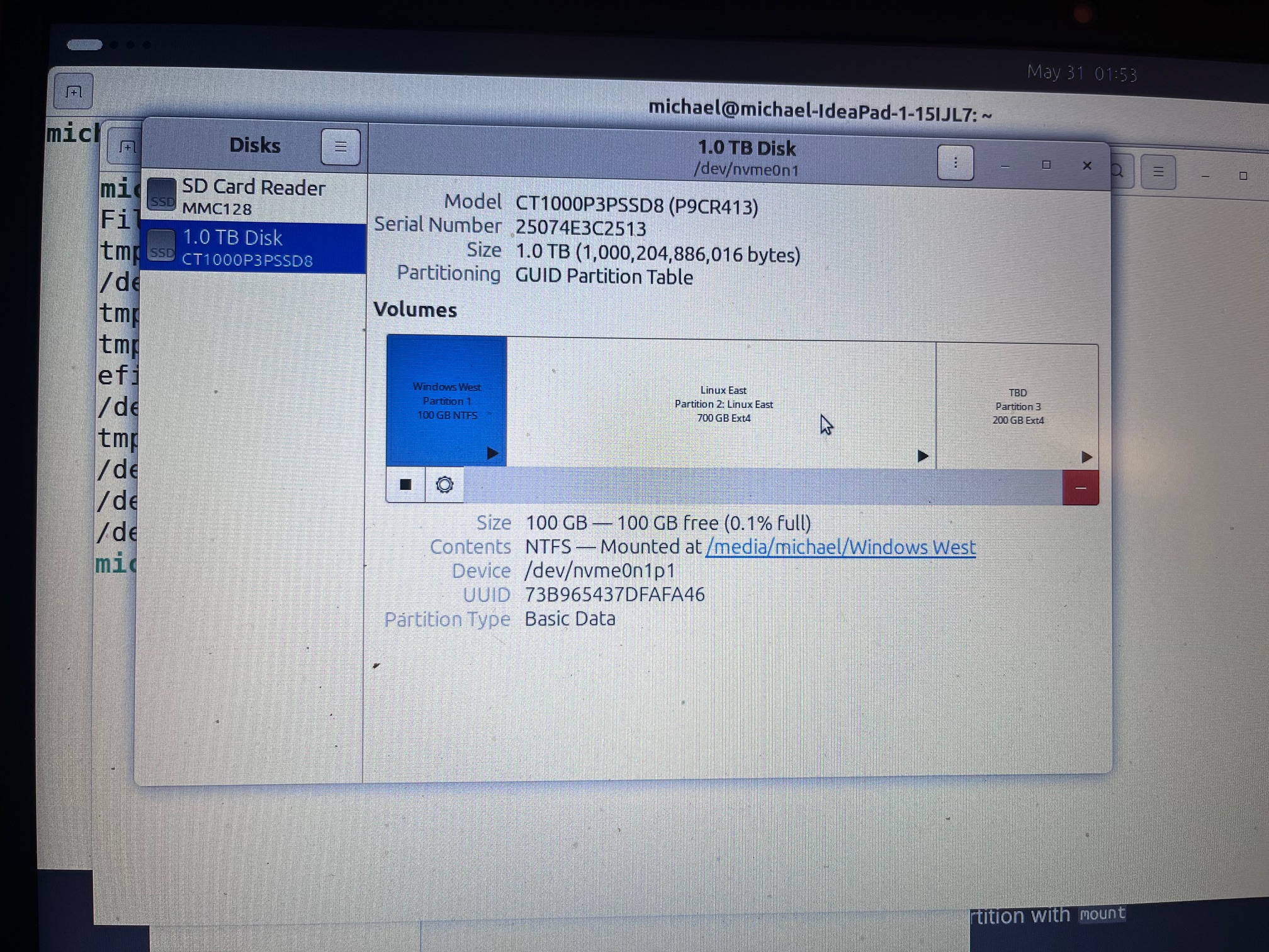 Disks view of initiazlied and partitioned SSD